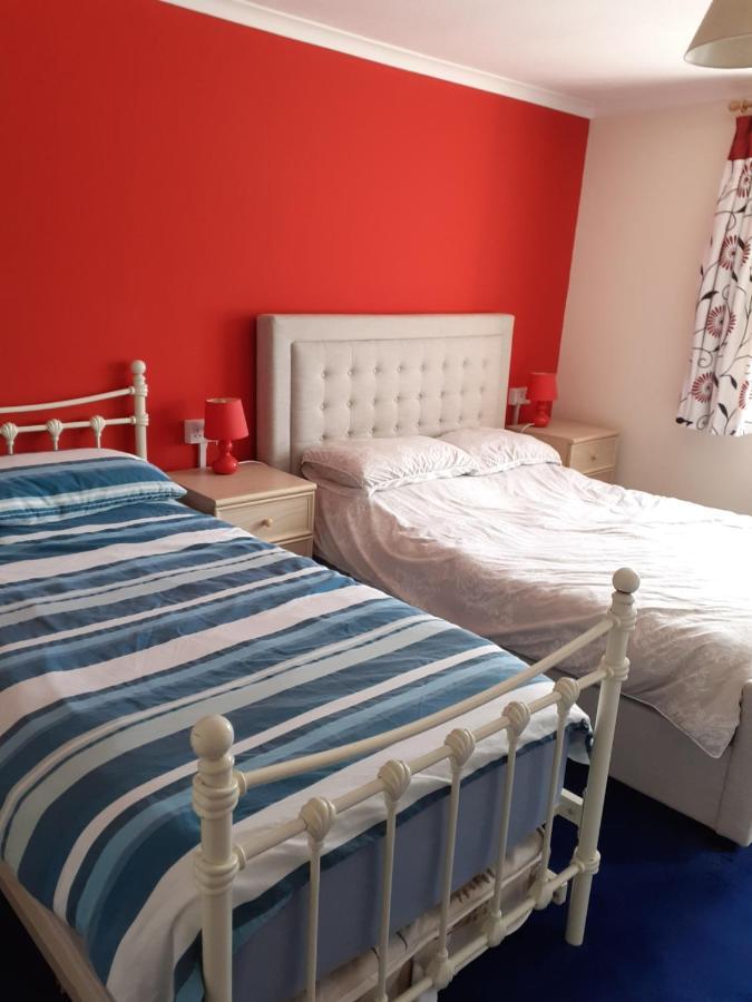94 Main Street - Pembroke Holiday Home المظهر الخارجي الصورة