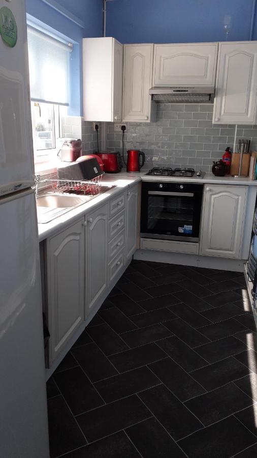 94 Main Street - Pembroke Holiday Home المظهر الخارجي الصورة